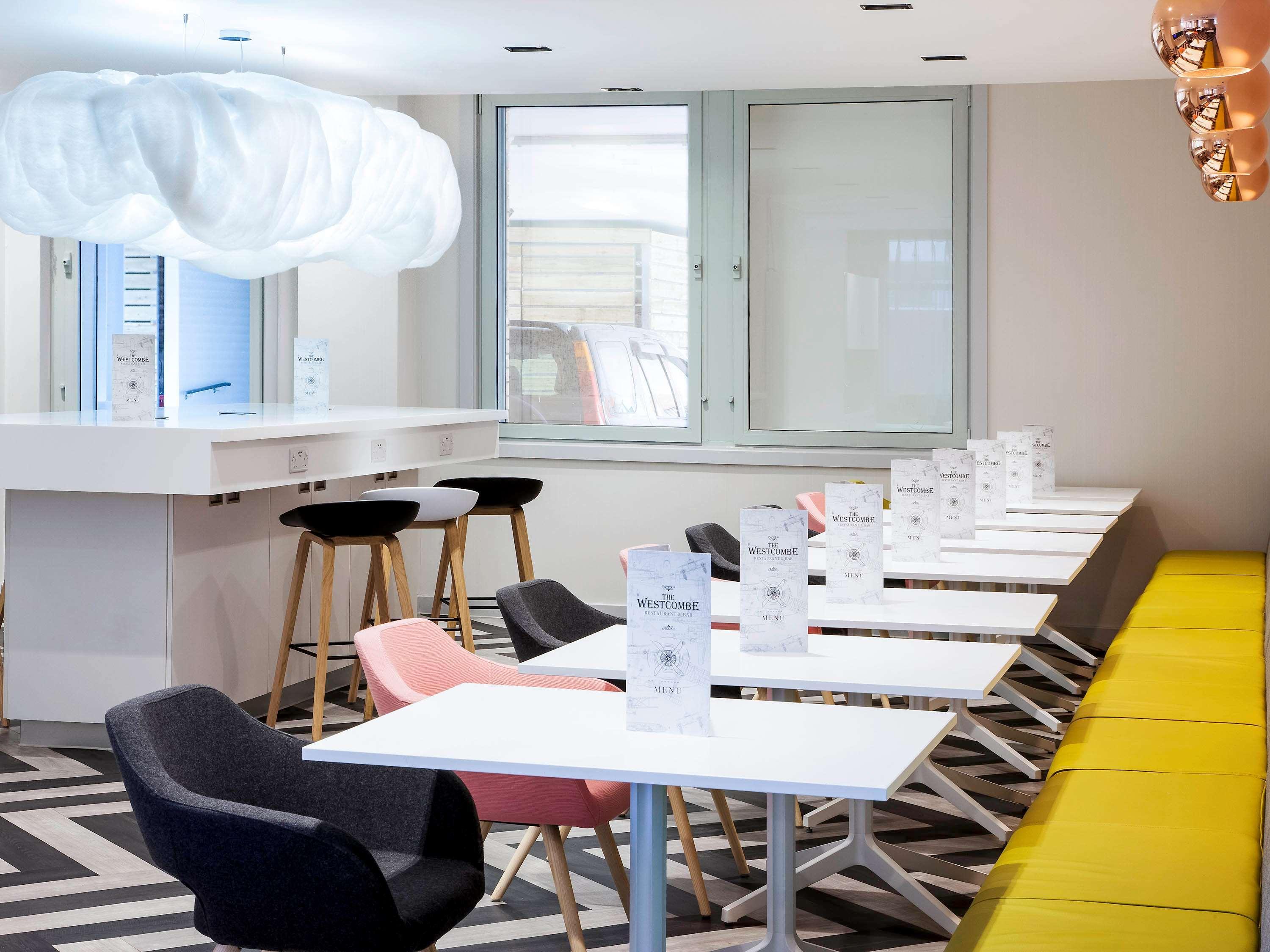 Ibis Styles London Heathrow Airport Hotel 3*
